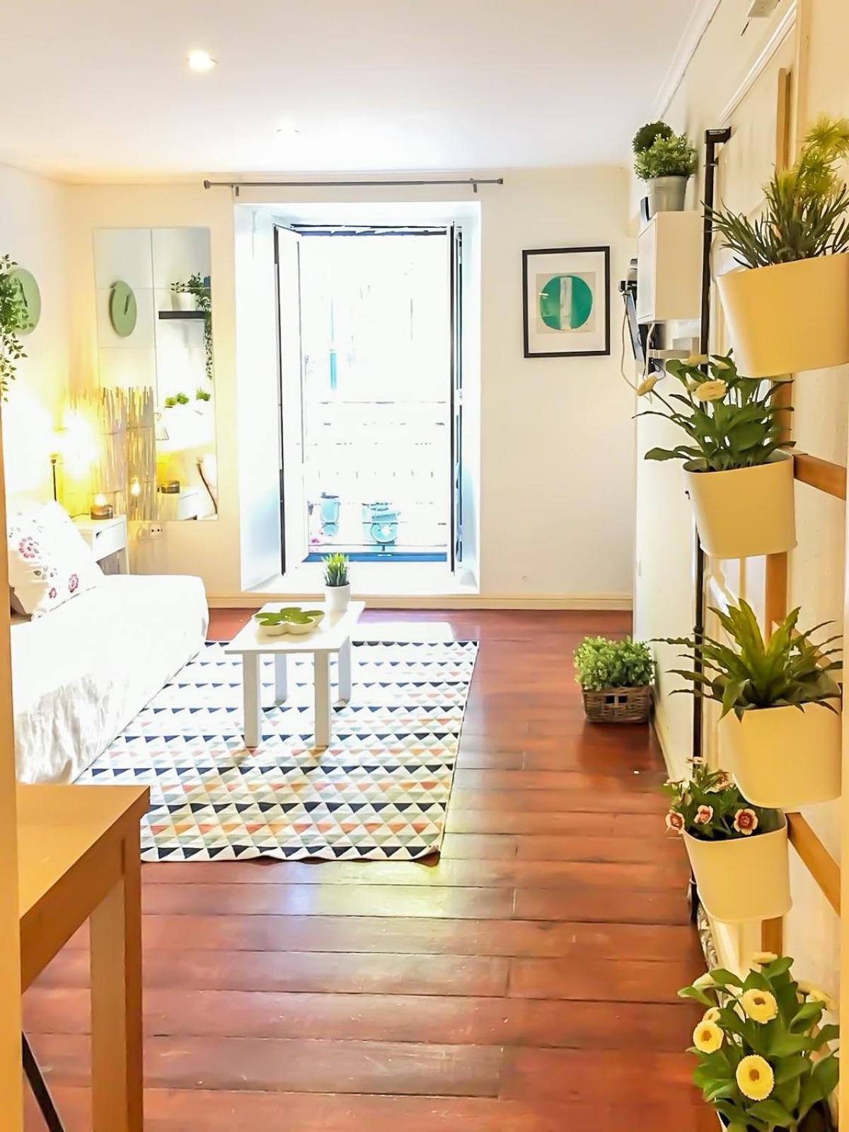 Beautiful Cozy Flat In Flowers Garden! * Lissabon