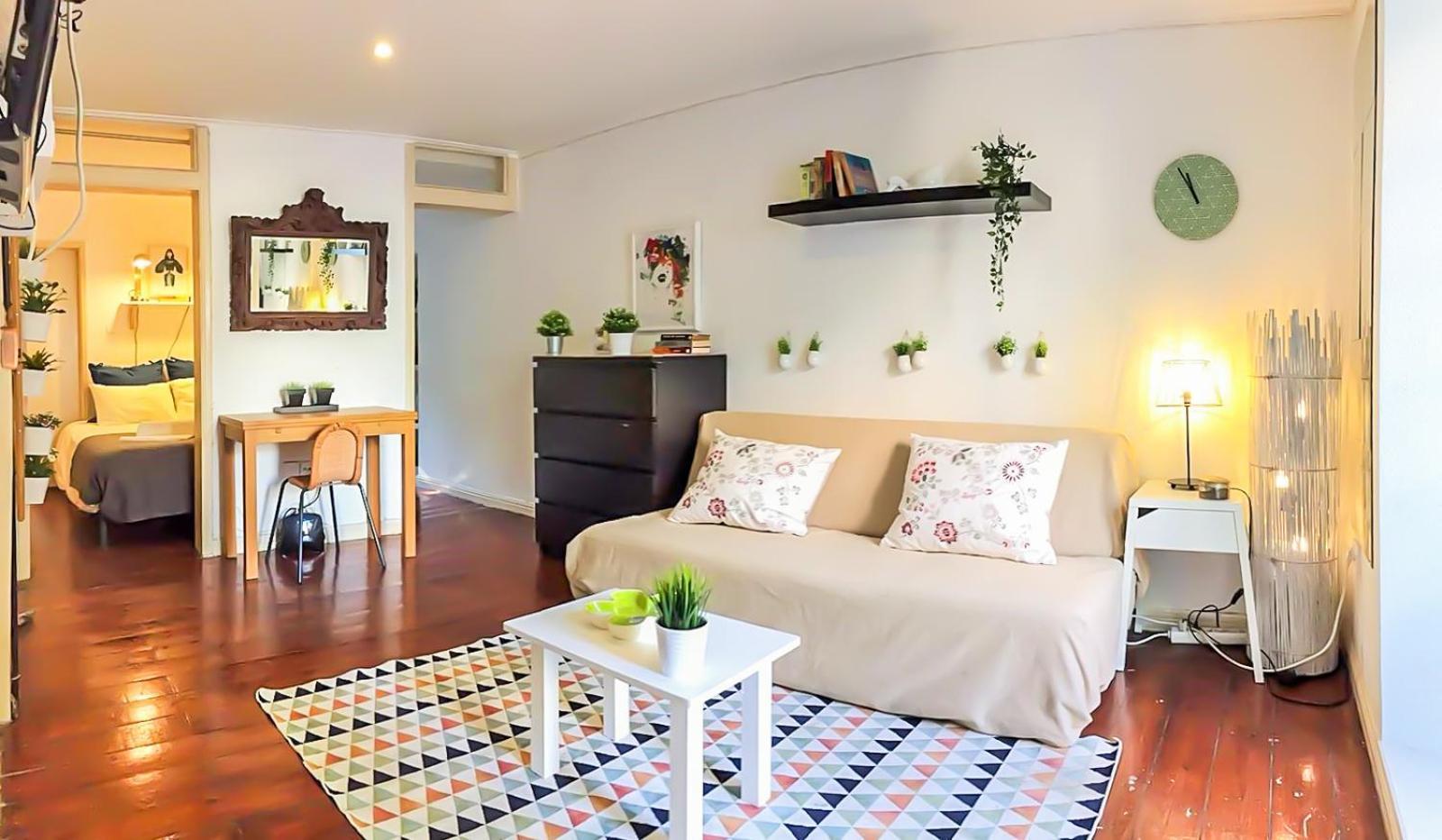 Beautiful Cozy Flat In Flowers Garden! Lissabon
